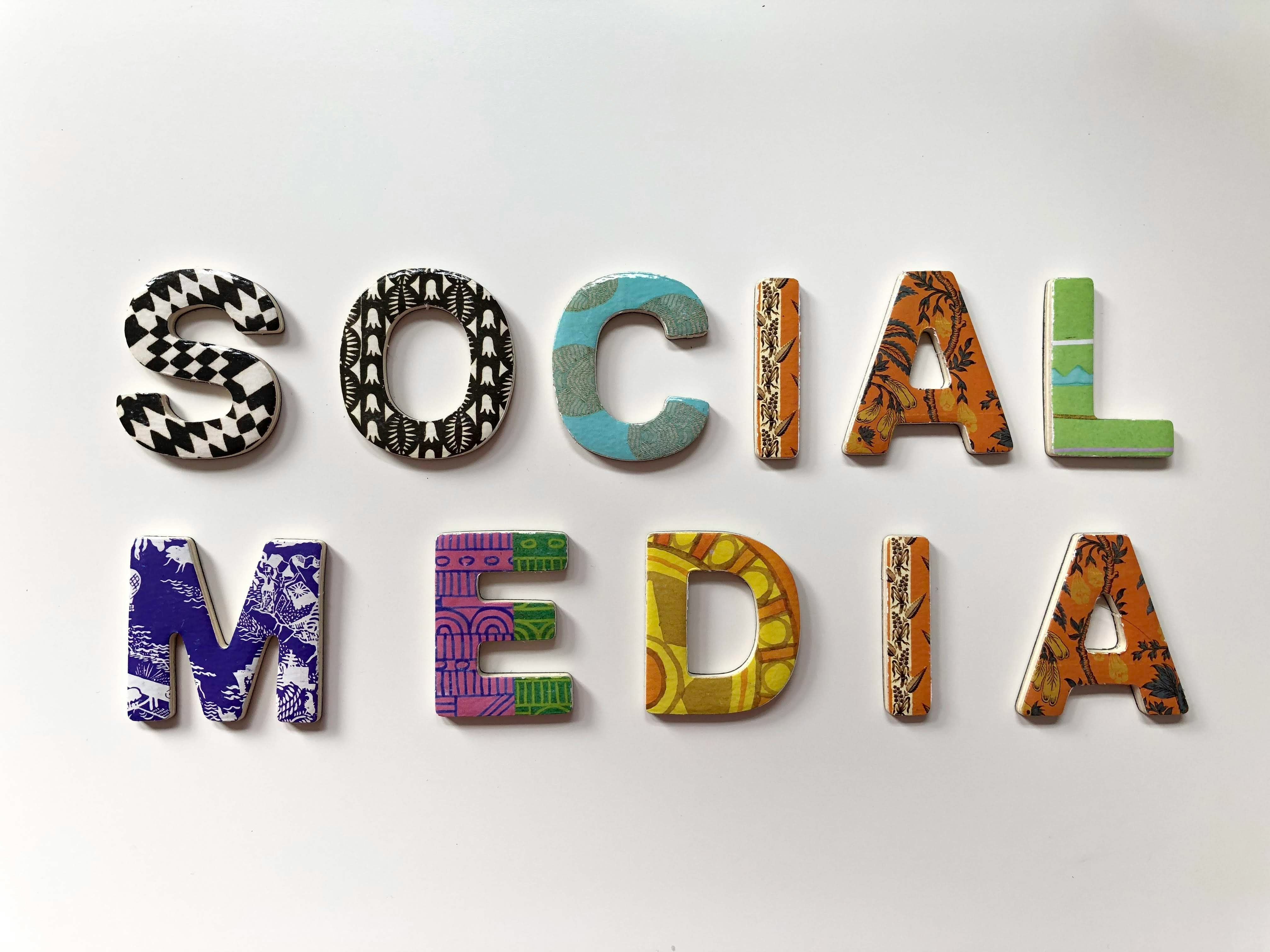 Hogyan NE határozza meg a social az életedet?